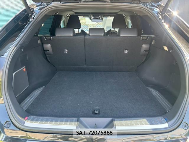 Toyota HARRIER HYBRID 2024-05 8650114-17