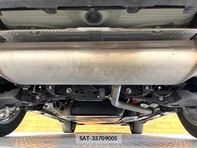 Toyota HARRIER HYBRID 2024-02 8651106-18