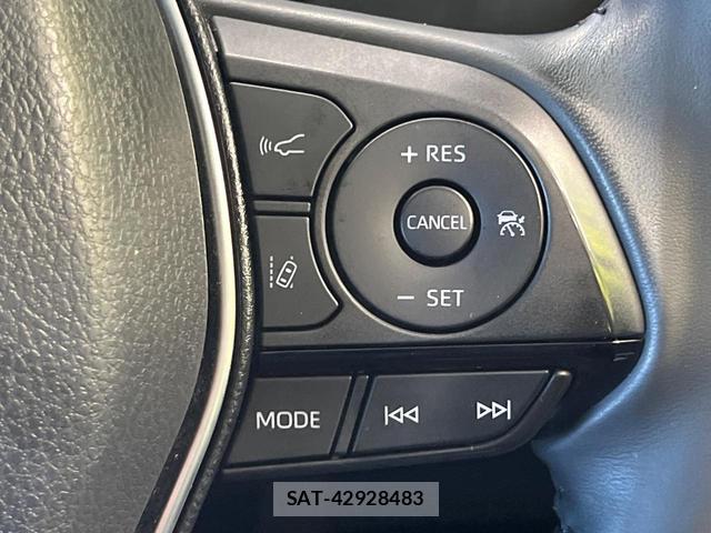 Toyota HARRIER HYBRID 2024-03 8651202-5