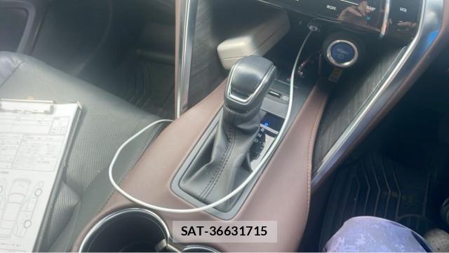 Toyota HARRIER HYBRID 2021-10 8651267-14