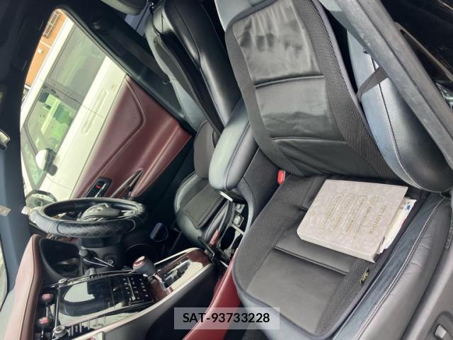 Toyota HARRIER HYBRID 2015-06 8651668-11