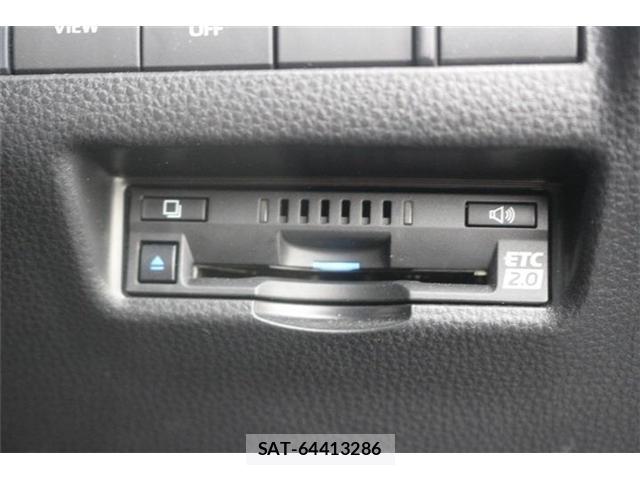 Toyota HARRIER HYBRID 2021-05 8651878-2