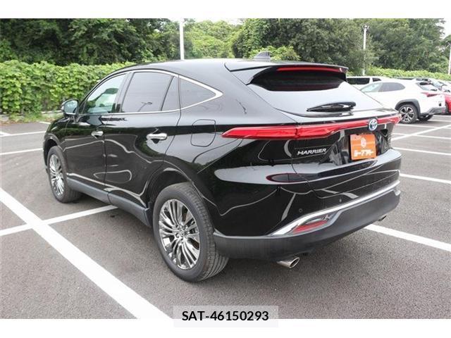 Toyota HARRIER HYBRID 2023-10 8651889-6