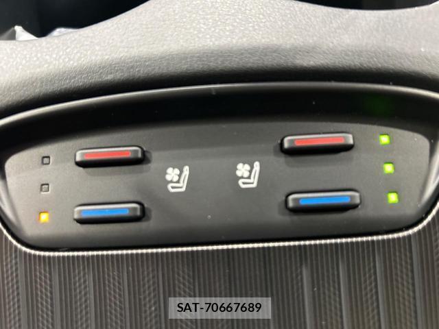 Toyota HARRIER HYBRID 2024-07 8652169-6