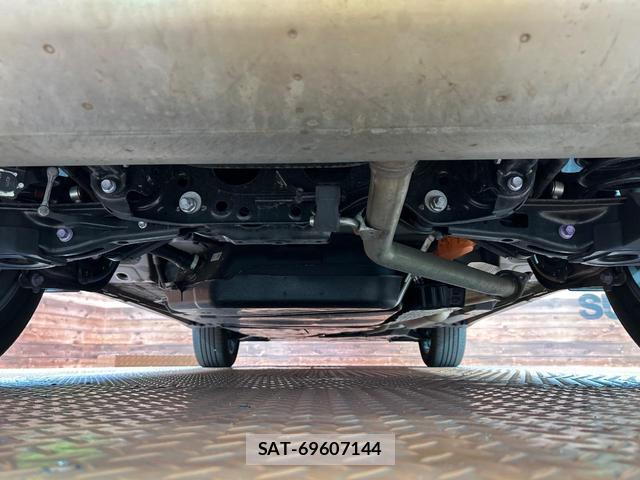 Toyota HARRIER HYBRID 2024-06 8652177-18