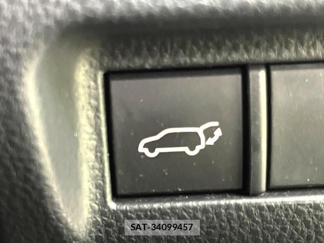 Toyota HARRIER HYBRID 2024-05 8652360-5