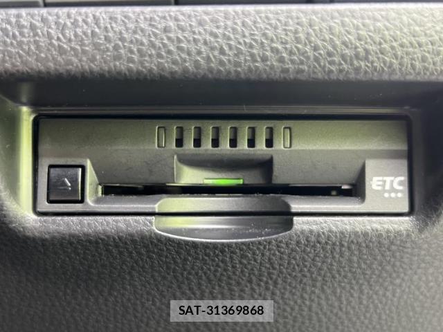 Toyota HARRIER HYBRID 2021-03 8653538-17