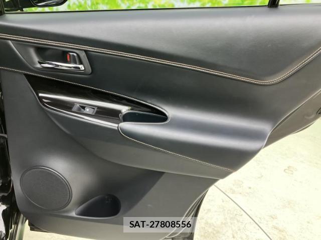 Toyota HARRIER 2019-06 8646611-6