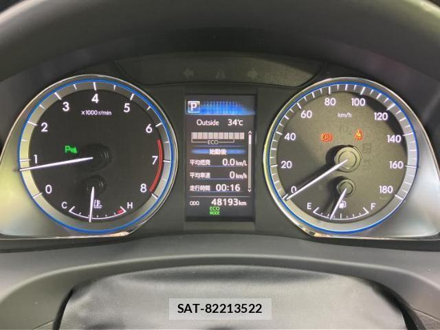 Toyota HARRIER 2017-11 8646897-14