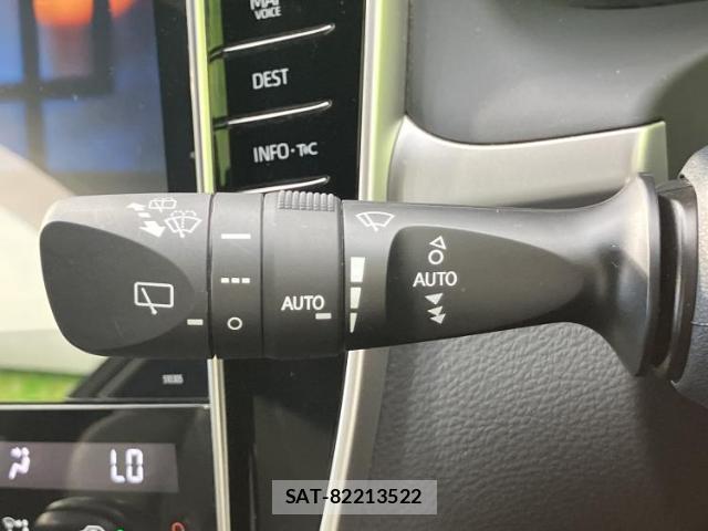 Toyota HARRIER 2017-11 8646897-17