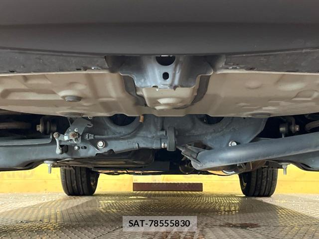 Toyota HARRIER 2016-07 8647312-18