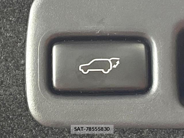 Toyota HARRIER 2016-07 8647312-4