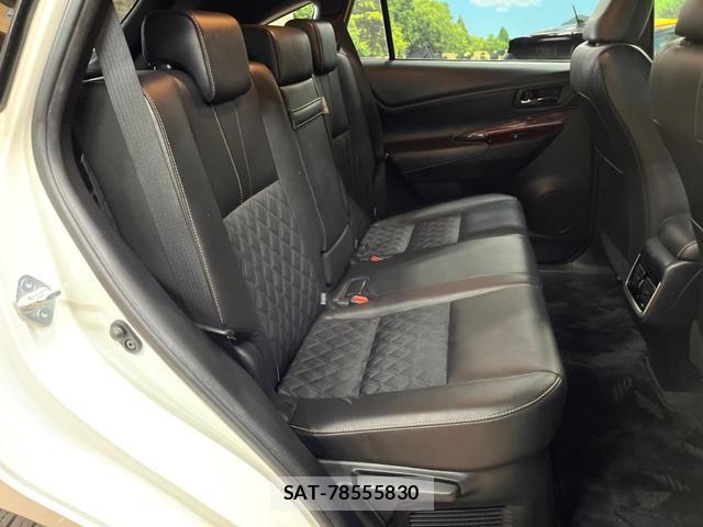 Toyota HARRIER 2016-07 8647312-8