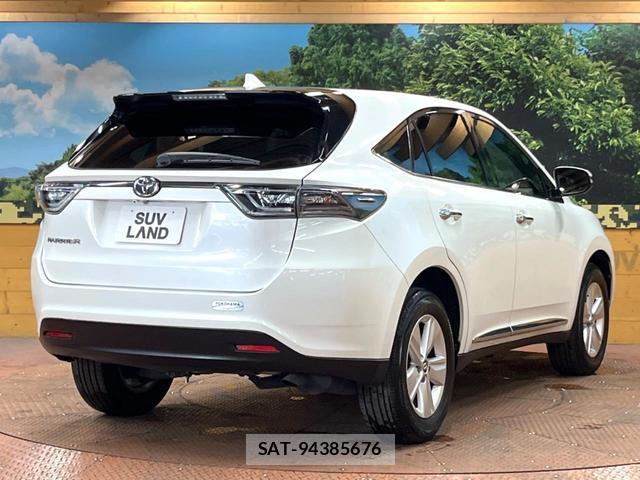 Toyota HARRIER 2017-02 8647321-15