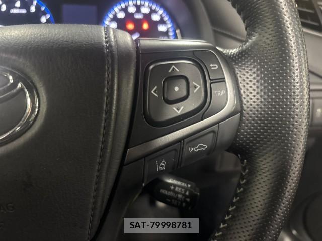 Toyota HARRIER 2020-05 8647605-11