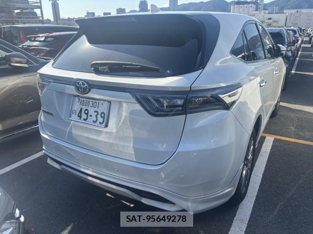 Toyota HARRIER 2016-08 8647607-3
