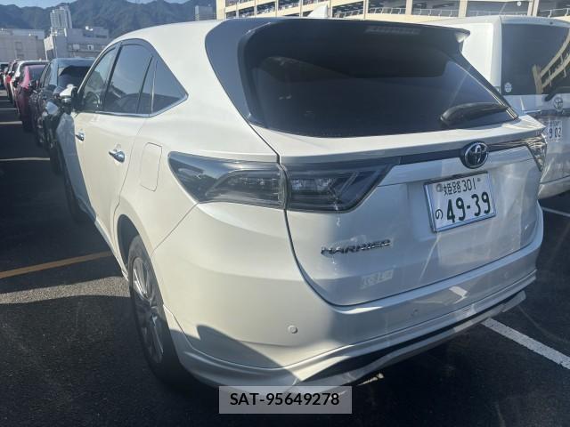 Toyota HARRIER 2016-08 8647607-5