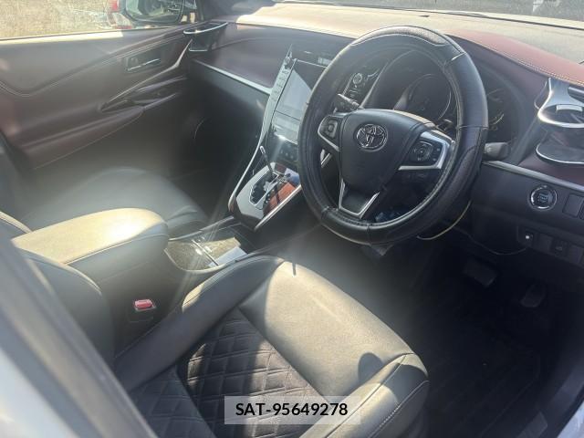 Toyota HARRIER 2016-08 8647607-8