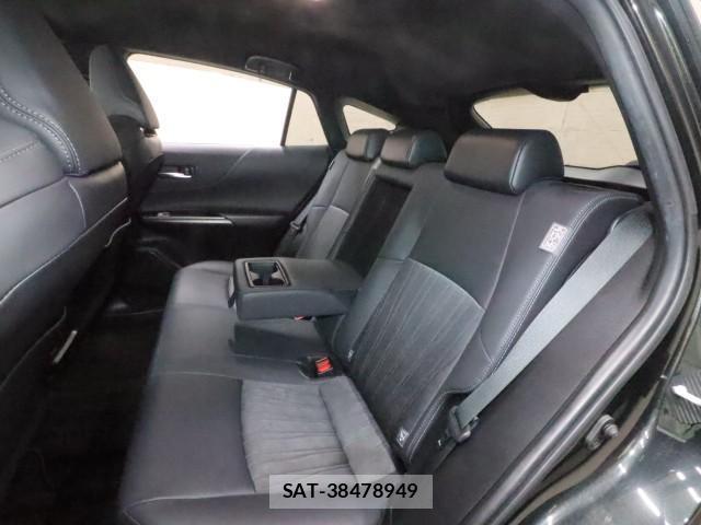 Toyota HARRIER 2021-06 8647752-6