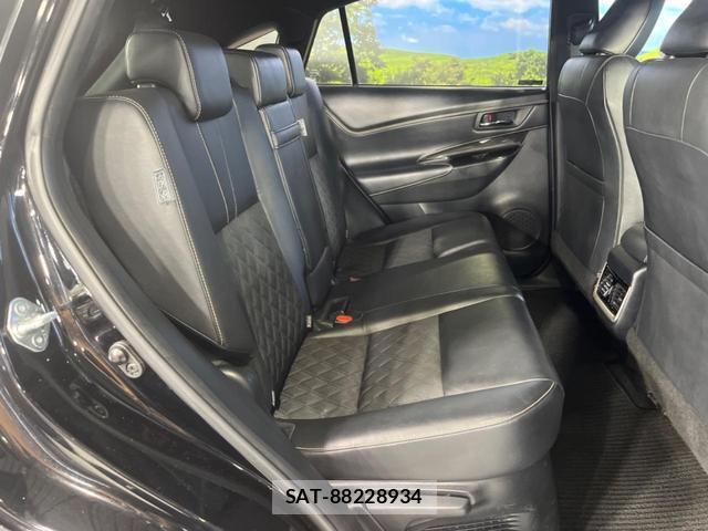 Toyota HARRIER 2018-07 8647923-9