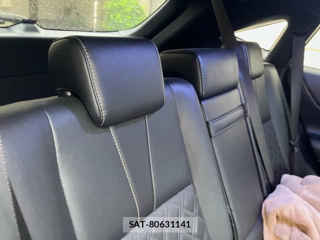 Toyota HARRIER 2016-12 8647999-11