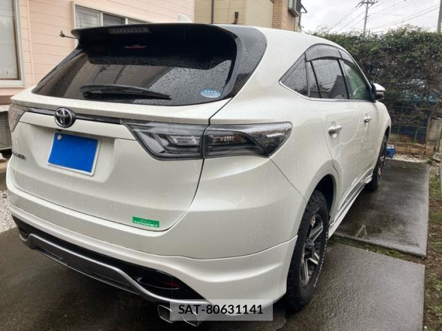 Toyota HARRIER 2016-12 8647999-13