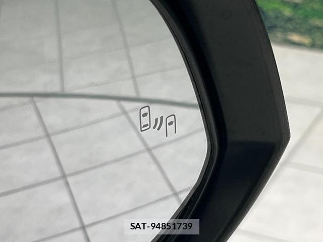 Toyota HARRIER 2021-08 8648462-6