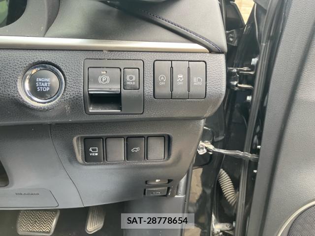 Toyota HARRIER 2019-10 8648497-9