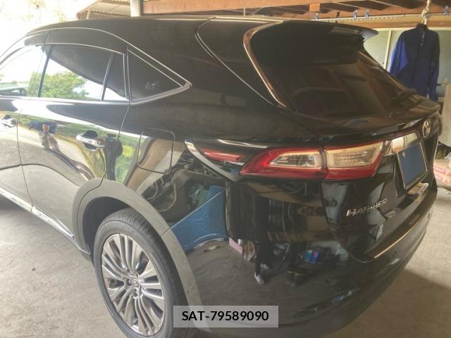 Toyota HARRIER 2018-04 8648708-13
