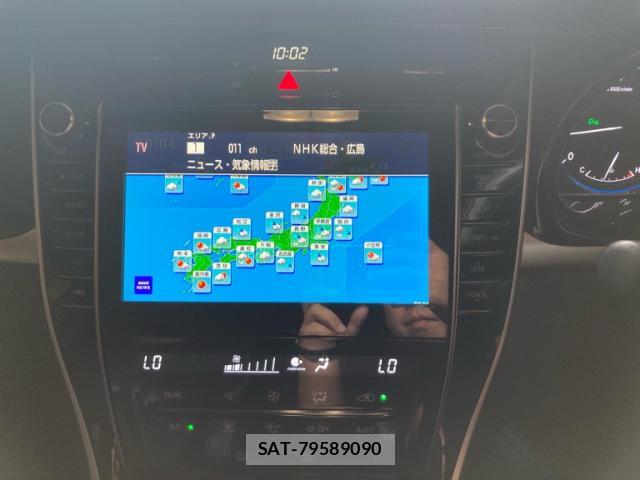 Toyota HARRIER 2018-04 8648708-15