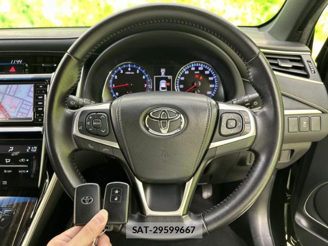Toyota HARRIER 2015-07 8648856-17