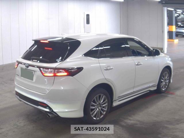 Toyota HARRIER 2018-09 8649071-4