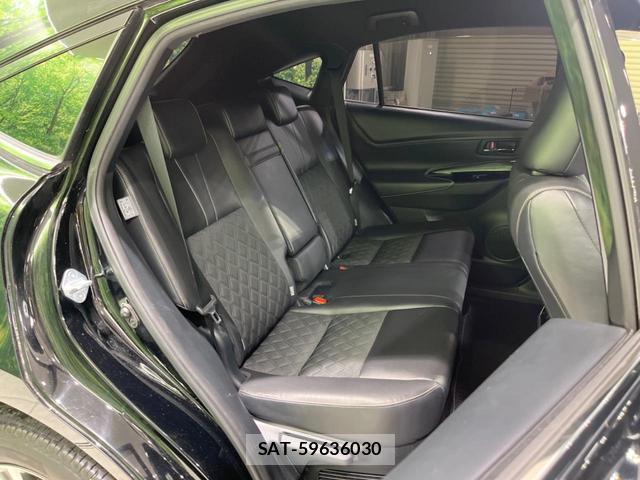 Toyota HARRIER 2017-12 8649214-8
