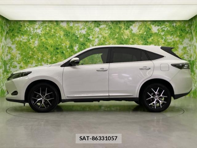 Toyota HARRIER 2017-01 8649431-1