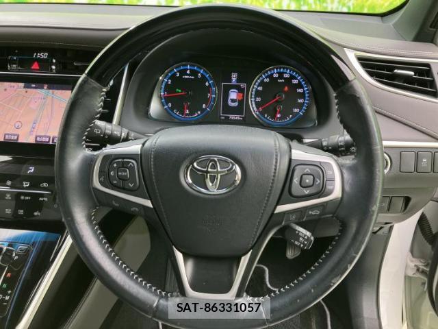 Toyota HARRIER 2017-01 8649431-14