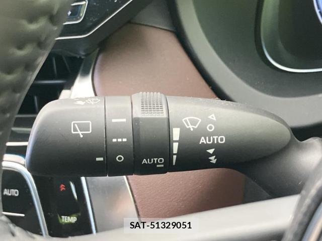 Toyota HARRIER 2024-01 8649437-17