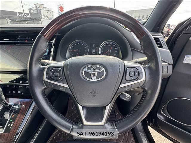 Toyota HARRIER 2015-02 8649458-12