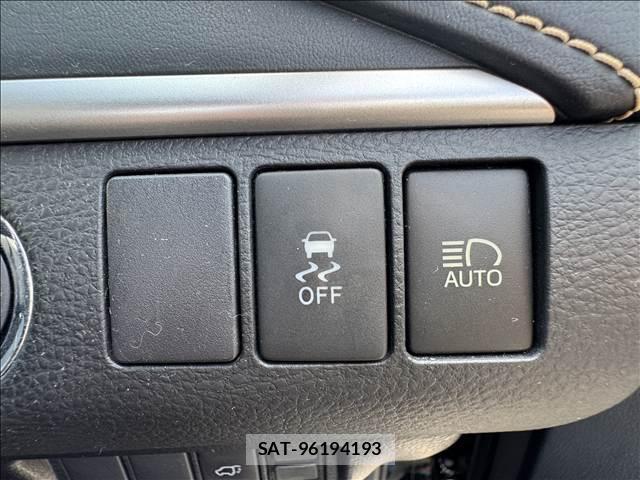 Toyota HARRIER 2015-02 8649458-5