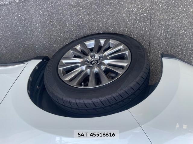 Toyota HARRIER 2019-06 8649595-12