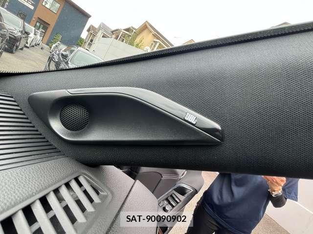Toyota HARRIER 2021-10 8649744-2