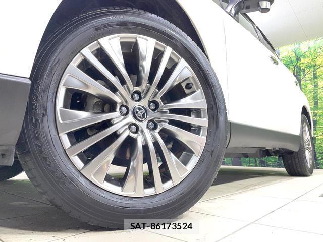 Toyota HARRIER 2021-07 8649811-12