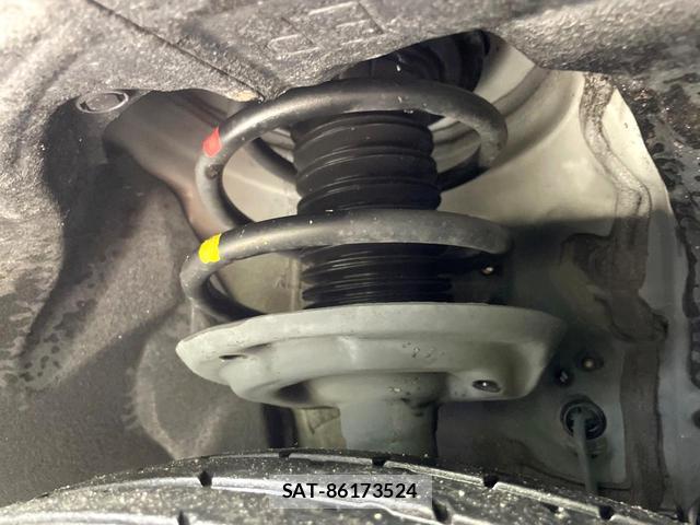 Toyota HARRIER 2021-07 8649811-19
