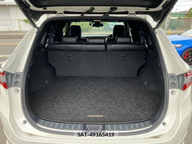 Toyota HARRIER 2017-12 8649933-15