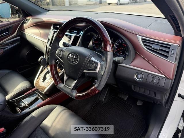Toyota HARRIER 2016-11 8650898-13