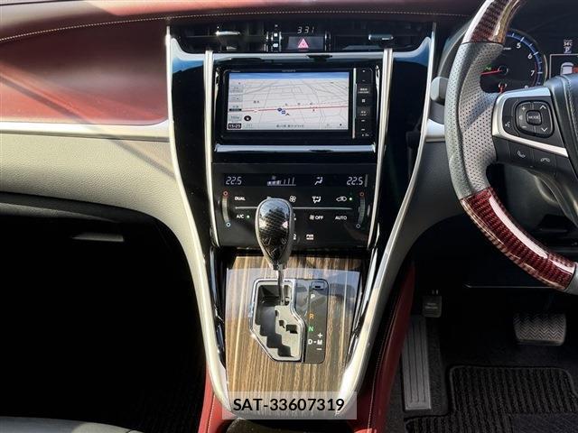 Toyota HARRIER 2016-11 8650898-16
