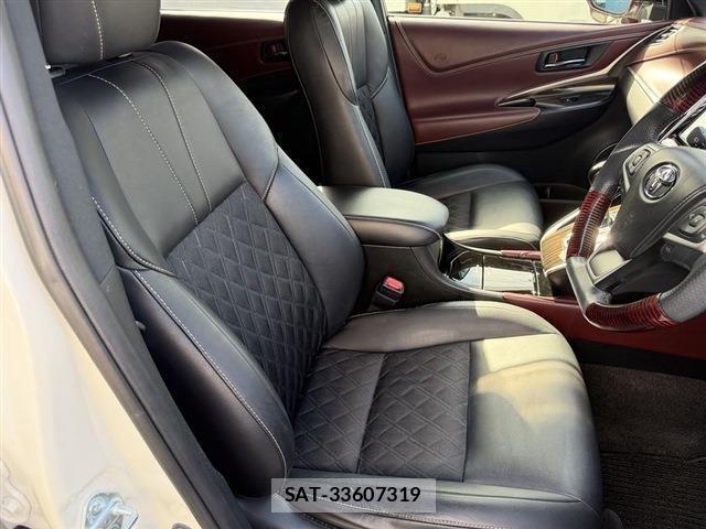 Toyota HARRIER 2016-11 8650898-19