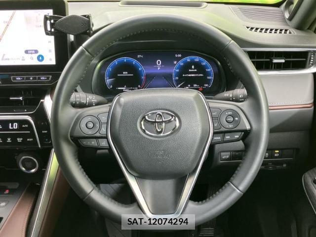 Toyota HARRIER 2023-07 8651084-14