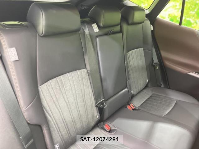 Toyota HARRIER 2023-07 8651084-4