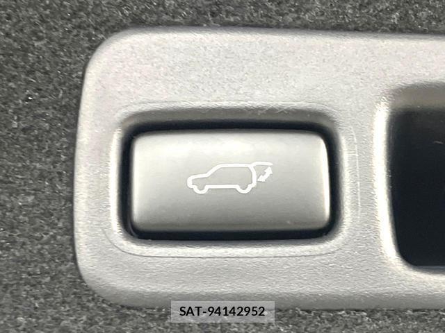 Toyota HARRIER 2019-10 8651112-6