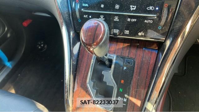 Toyota HARRIER 2015-04 8651479-14